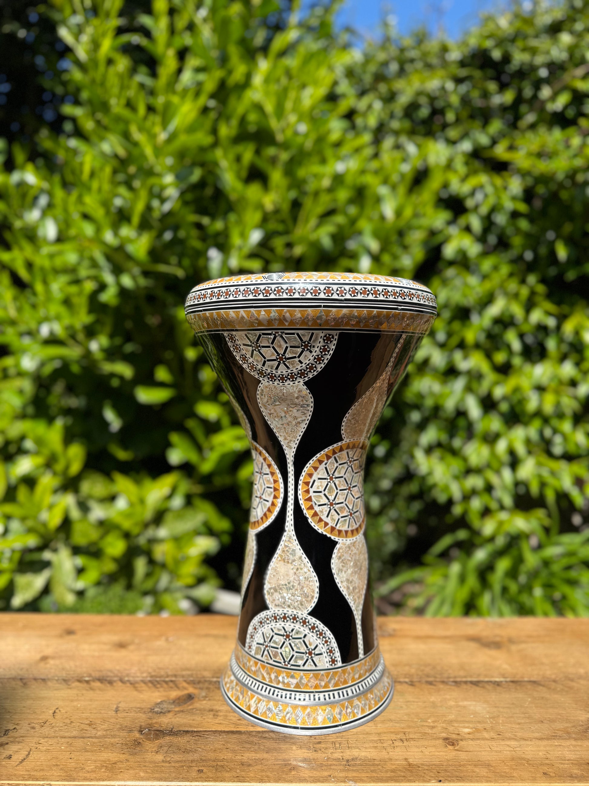 Gawharet El Fan Mother of Pearl Black Temple Darbuka (22cm Head Gawharet El Fan Mother of Pearl Black Temple Darbuka (22cm Head
